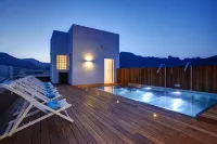 格勒塔飯店 - 限成人