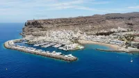 Puerto de Mogan Harbour 371 by El Sirocco