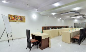 Hotel Pablas International, New Delhi, Near Metro