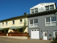 Zum Trichter Hotels near Moselsteig Etappe 2 Palzem-Nittel
