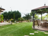 Twin Back Hotels in Fonyodi