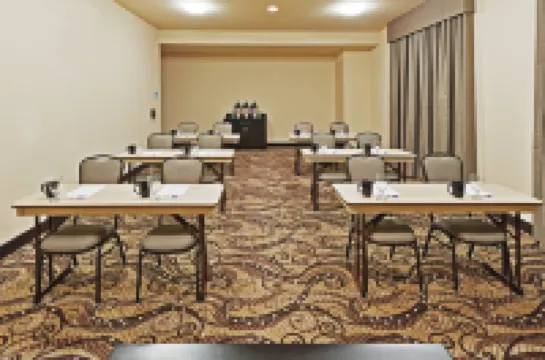 Holiday Inn Express & Suites OKLAHOMA CITY NW-QUAIL SPRINGS by IHG