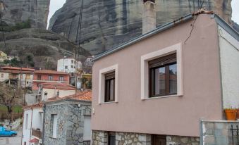 Historic Luxury House Heart of Meteora