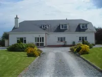 Dun Cromain B&B فنادق في Offaly