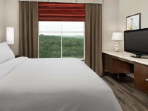 Embassy Suites by Hilton Birmingham Hoover Hotels in Hoover