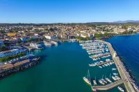 Spiaggia Azzurro -Lakeside with Terrace - Happy Rentals
