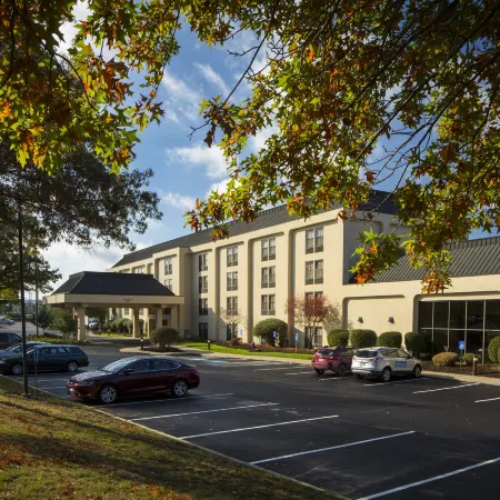 Wingate by Wyndham Cranberry