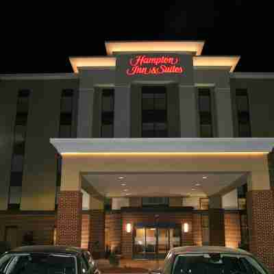 Hampton Inn & Suites Rome Hotel Exterior