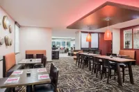 Ramada by Wyndham Grand Forks Hotel di Grand Forks