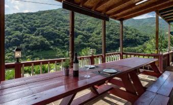 Yangsan (Baenaegol) ModooModoo Pension