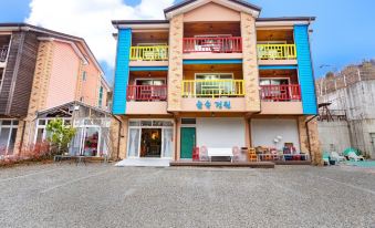 Gyeongju Forest Garden Pension