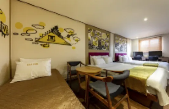 Chakan Hotel