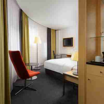 Crowne Plaza ST. Petersburg Airport Rooms