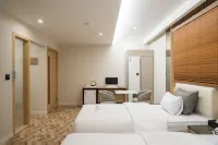 Muan Hotel Seattle Hotels in Muan