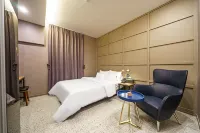 Seongnam Moran Hotel ST124 Hôtels à : Seongnam