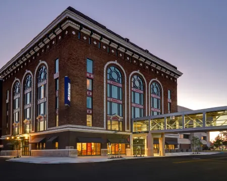 Hilton Garden Inn Kalamazoo Downtown Hotels in Kalamazoo