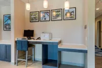 Comfort Inn & Suites Balch Springs - SE Dallas