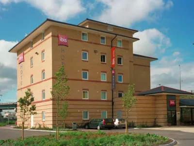 Ibis London Thurrock M25 Отели рядом с достопримечательностью «Парк Грейз Бич Риверсайд»