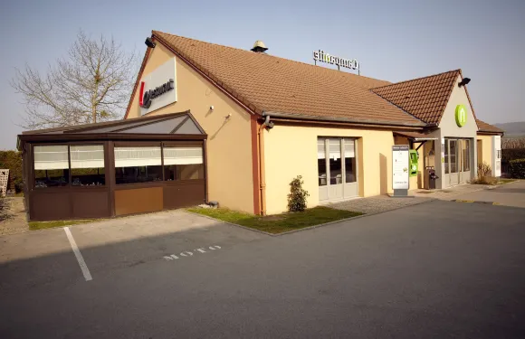 埃佩爾奈迪濟康鉑酒店