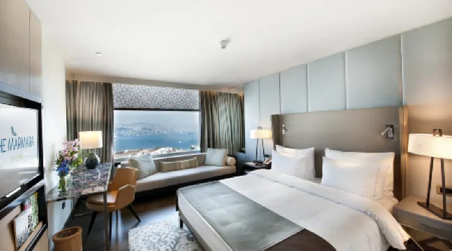 ザ マルマラ タクシム