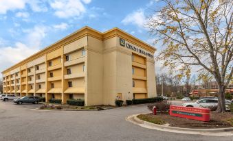 Quality Inn & Suites Raleigh Durham Airport