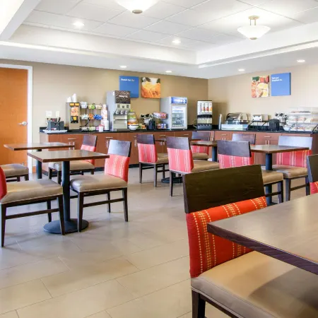 Comfort Inn & Suites Norman Near University