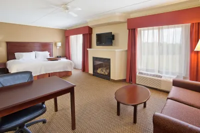Hampton Inn & Suites Lanett - West Point Hotels in Huguley