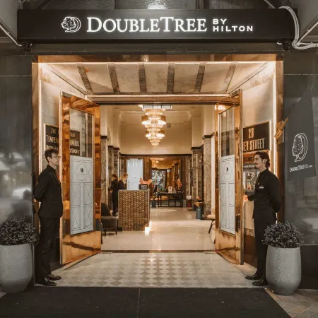 DoubleTree by Hilton Wellington Отели рядом с достопримечательностью «Стадион «Уэстпак»»