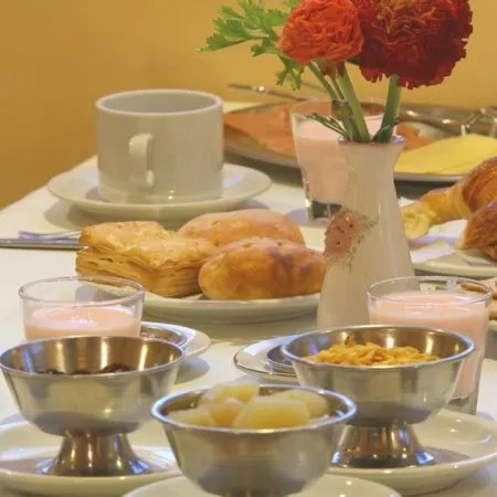 Hotel Crillon Mendoza