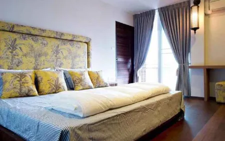 Bang Pa-in Place Отели рядом с достопримечательностью «Wat Niwet Thammaprawat»