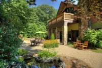 Sylvan Valley Lodge & Cellars Hotels in Clarkesville