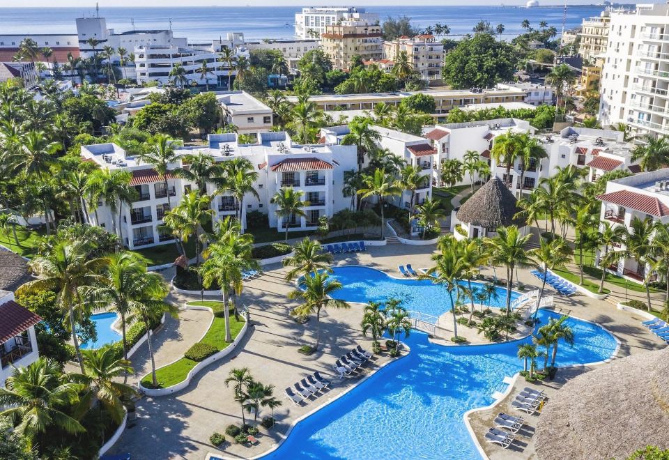 Be Live Experience Hamaca Garden - Valoraciones de hotel de 3 estrellas en  Boca Chica