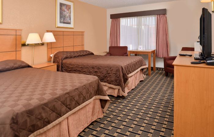 Americas Best Value Inn and Suites St. Cloud