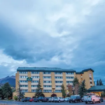 Mountain Valley Inn & Suites