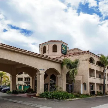 Quality Inn & Suites Camarillo-Oxnard