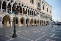 Maison d'Ax Venice Center Hotels in Venice