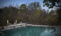 Pashan Garh Panna National Park - A Taj Safari Lodge Hotels in Panna