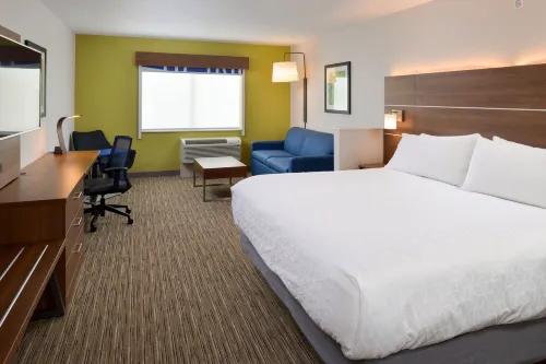 Holiday Inn Express & Suites Ottumwa Hotels in Ottumwa