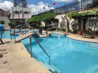 Crown Regency Suites Mactan - Family