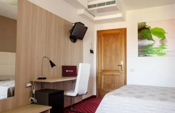 艾爾伯格貝維德雷餐廳酒店