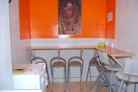 Russafa Youth Hostel