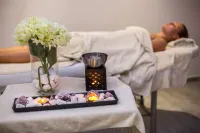 Golden Coast Beach Hotel - Spa
