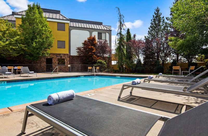 Best Western Plus Olympic Inn photo 3