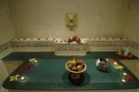 The Convention Center & Royal Suites Hotel - spa