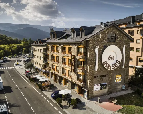 Hotel Restaurant les Brases Hotel a Sort