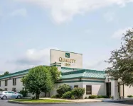 Quality Inn Rochester South Hotels in Fulton County