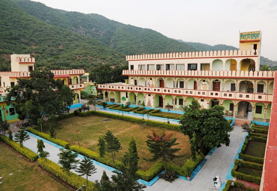 hotel overview picture