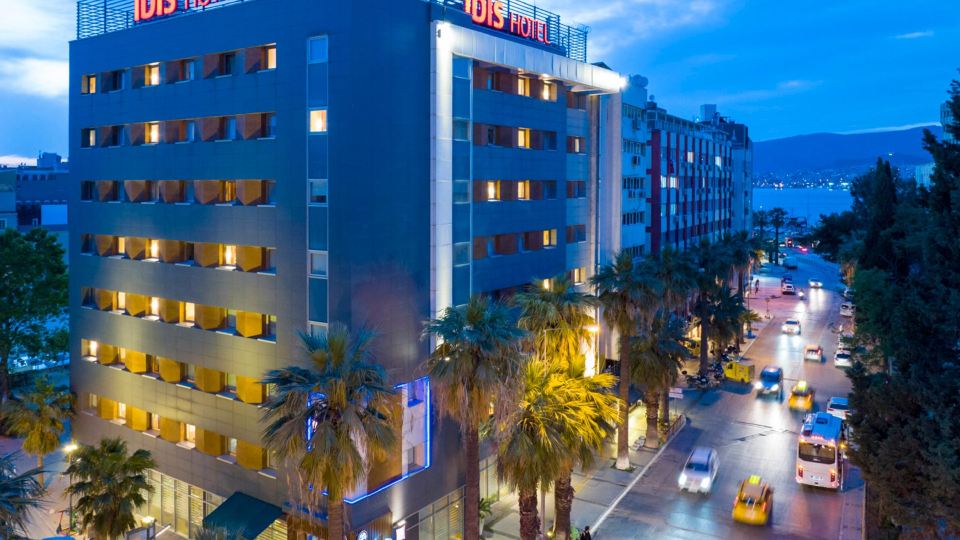 Ibis Izmir Alsancak