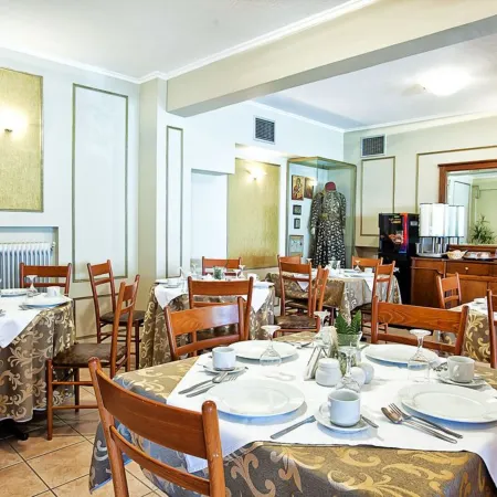 Anastassiou Hotel - Bike and Motorcycle Friendly Hotel