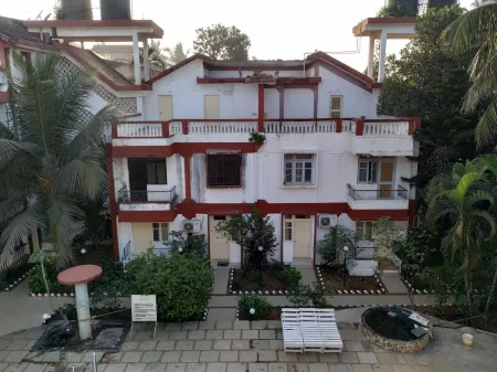 Atlanta Beach Resort Отели рядом с достопримечательностью «नेओमीस सालों & स्पा, ले मरीडियन»